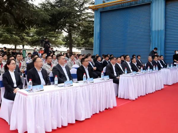 洛陽三月花如錦，千輛發(fā)車喜煞人！一汽解放&中集凌宇直播活動(dòng)成功舉辦